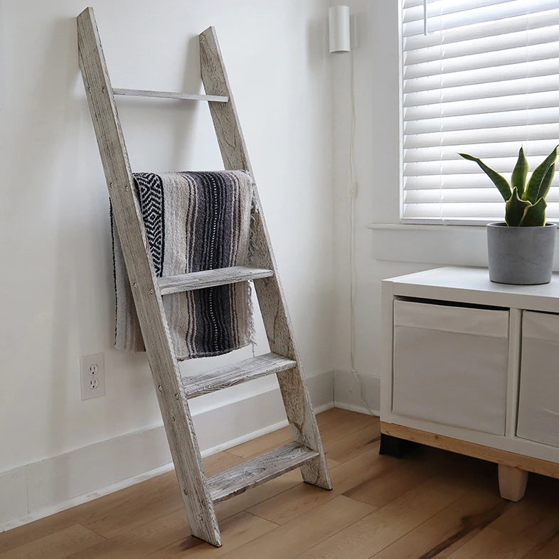 Distressed White Blanket Ladder