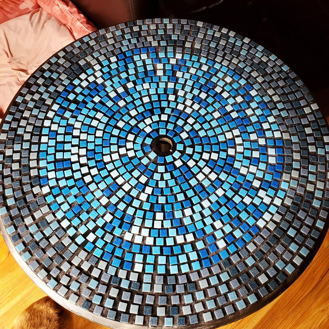 Light Blue Venetian Blend 20mm