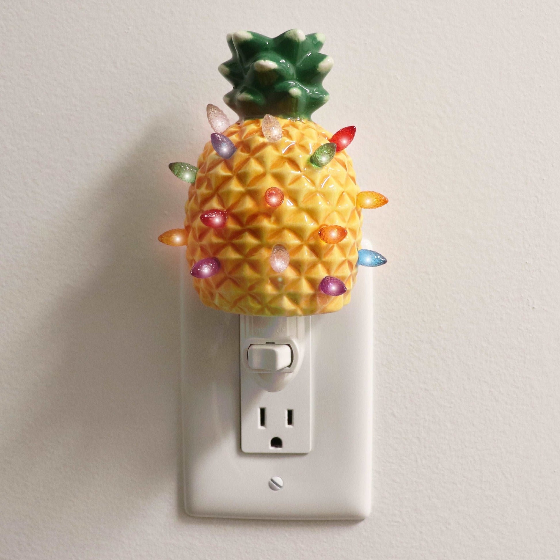 Christmas Pineapple Night Light